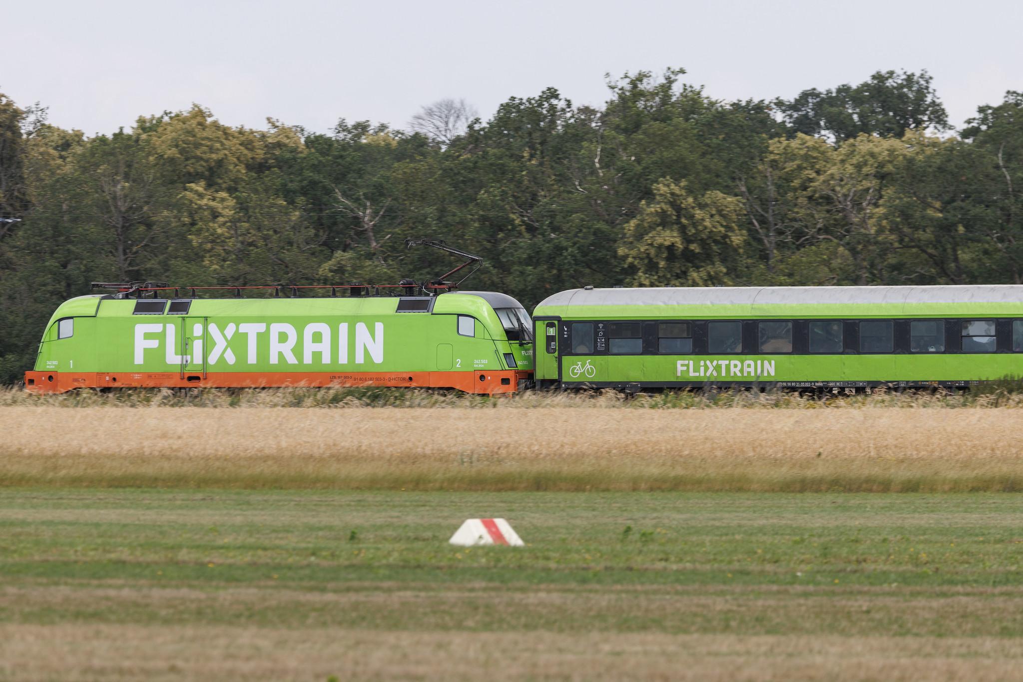 Flugplatz Bienenfarm: Flixtrain