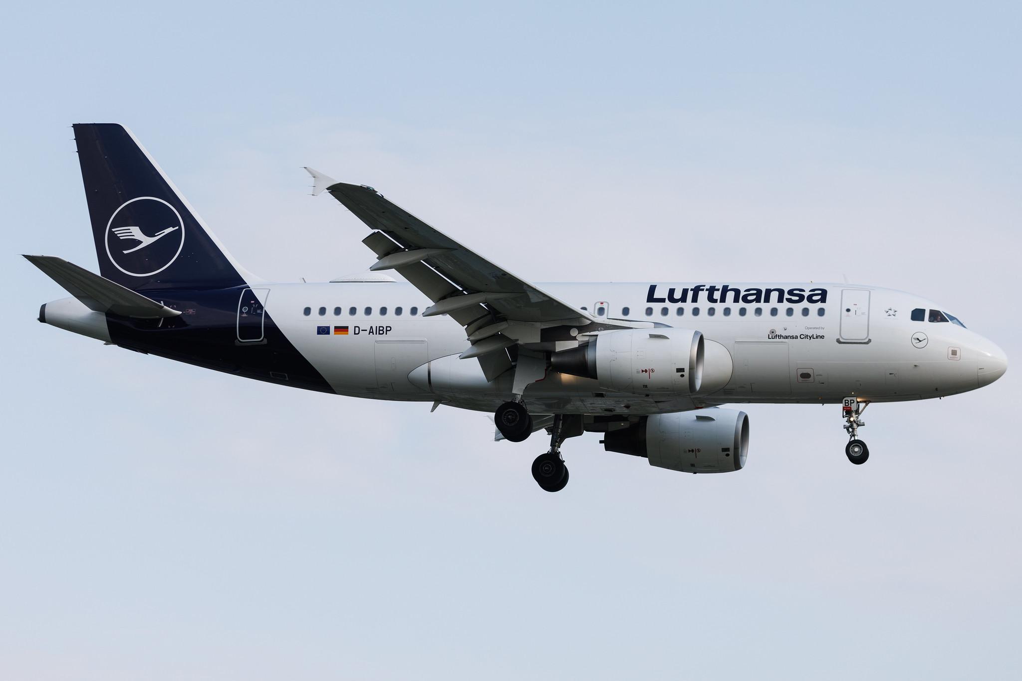 Hamburg Airport: Lufthansa (LH / DLH) | Operator: Lufthansa CityLine | Airbus A319-112 A319 | D-AIBP | MSN 2547