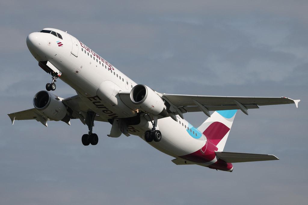 Hamburg Airport: Eurowings (EW / EWG) | Airbus A320-214 A320 | D-ABHA | MSN 3540