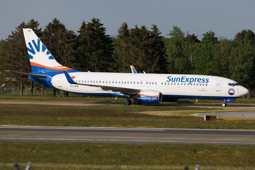 Hamburg Airport: SunExpress (XQ / SXS) | Boeing 737-86Q B738 | TC-SPB | MSN 30272