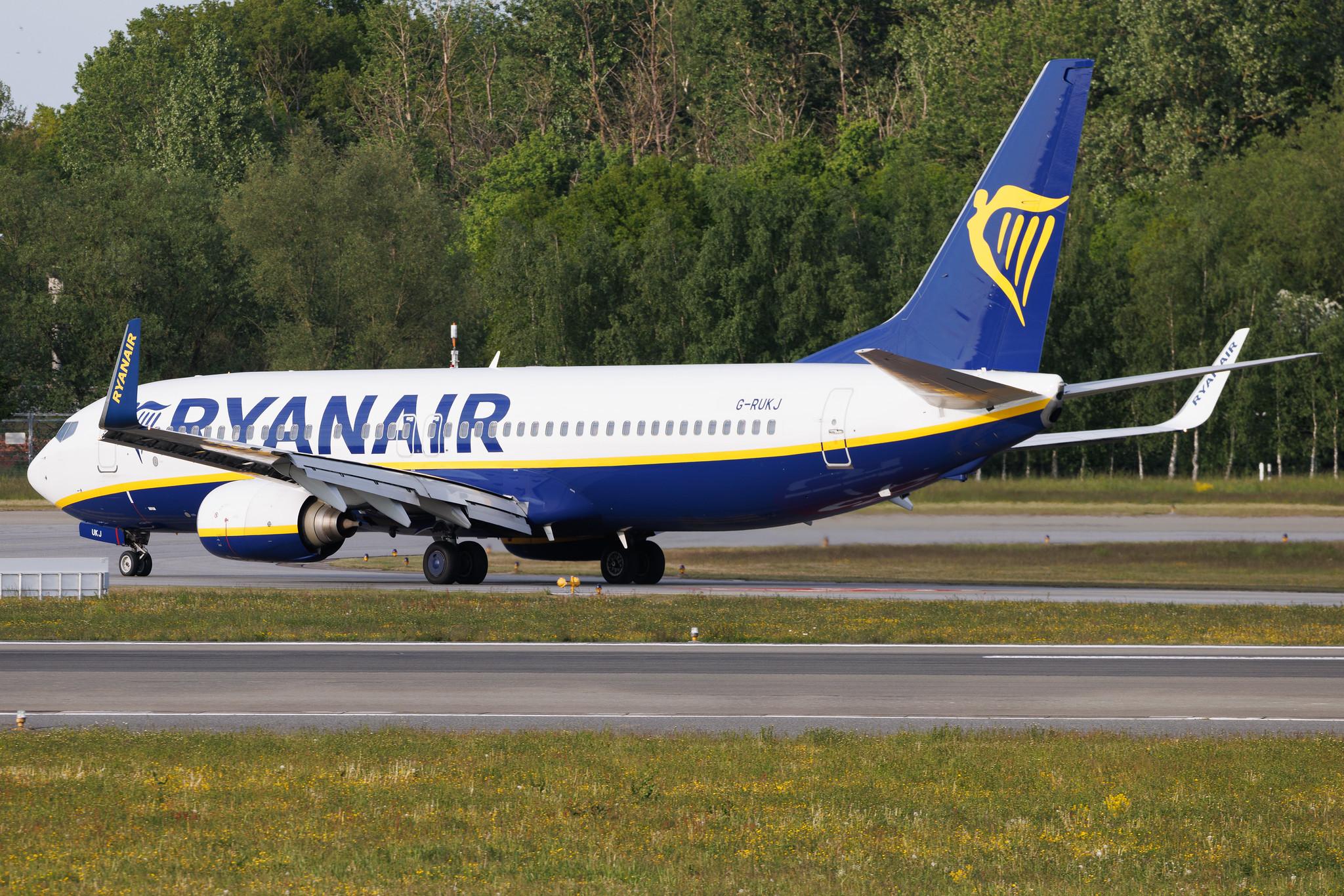 Hamburg Airport: Ryanair (FR / RYR) | Operator: Ryanair UK | Boeing 737-8AS B738 | G-RUKJ | MSN 36576
