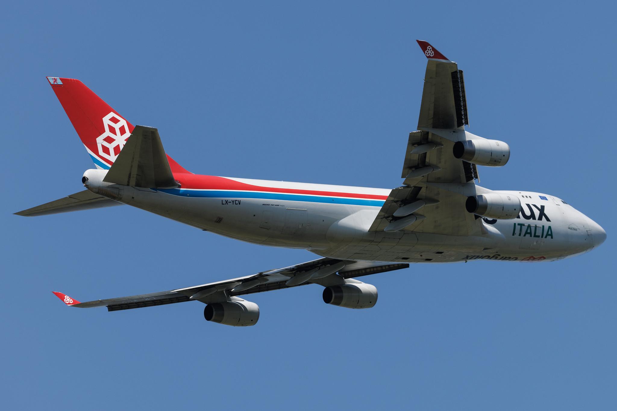 Luxembourg Findel Airport: Cargolux (CV / CLX) | Operator: Cargolux Italia | Boeing 747-4R7F B744 | LX-YCV | MSN 35805