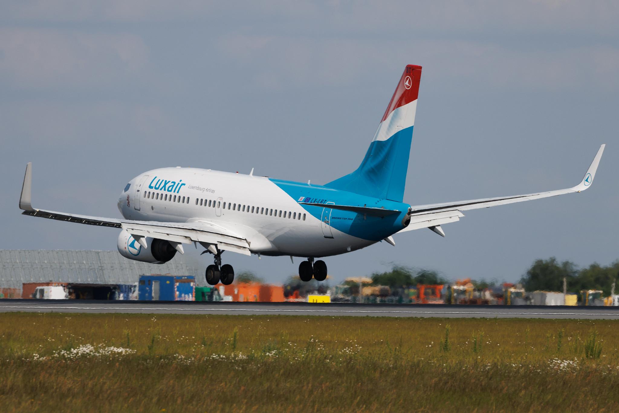 Luxembourg Findel Airport: Luxair (LG / LGL) | Boeing 737-7K2 B737 | LX-LBT | MSN 30371