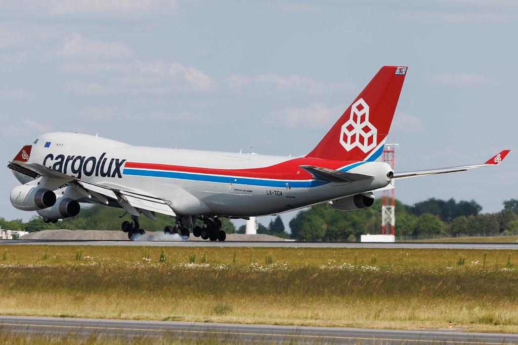 Luxembourg Findel Airport: Cargolux Italia (C8 / ICV) | Boeing 747-4R7(F) B744 | LX-TCV | MSN 30401