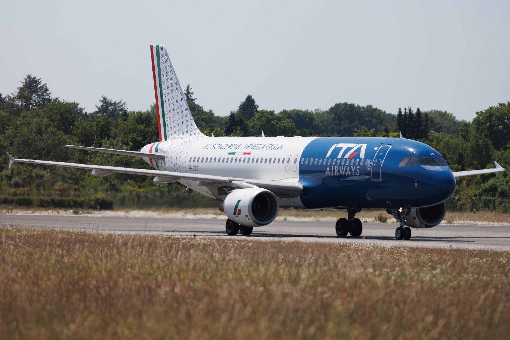 Hamburg Airport: ITA Airways (AZ / ITY) | Livery: Friuli-Venezia Giulia Livery | Airbus A320-216 A320 | EI-DTG | MSN 03921