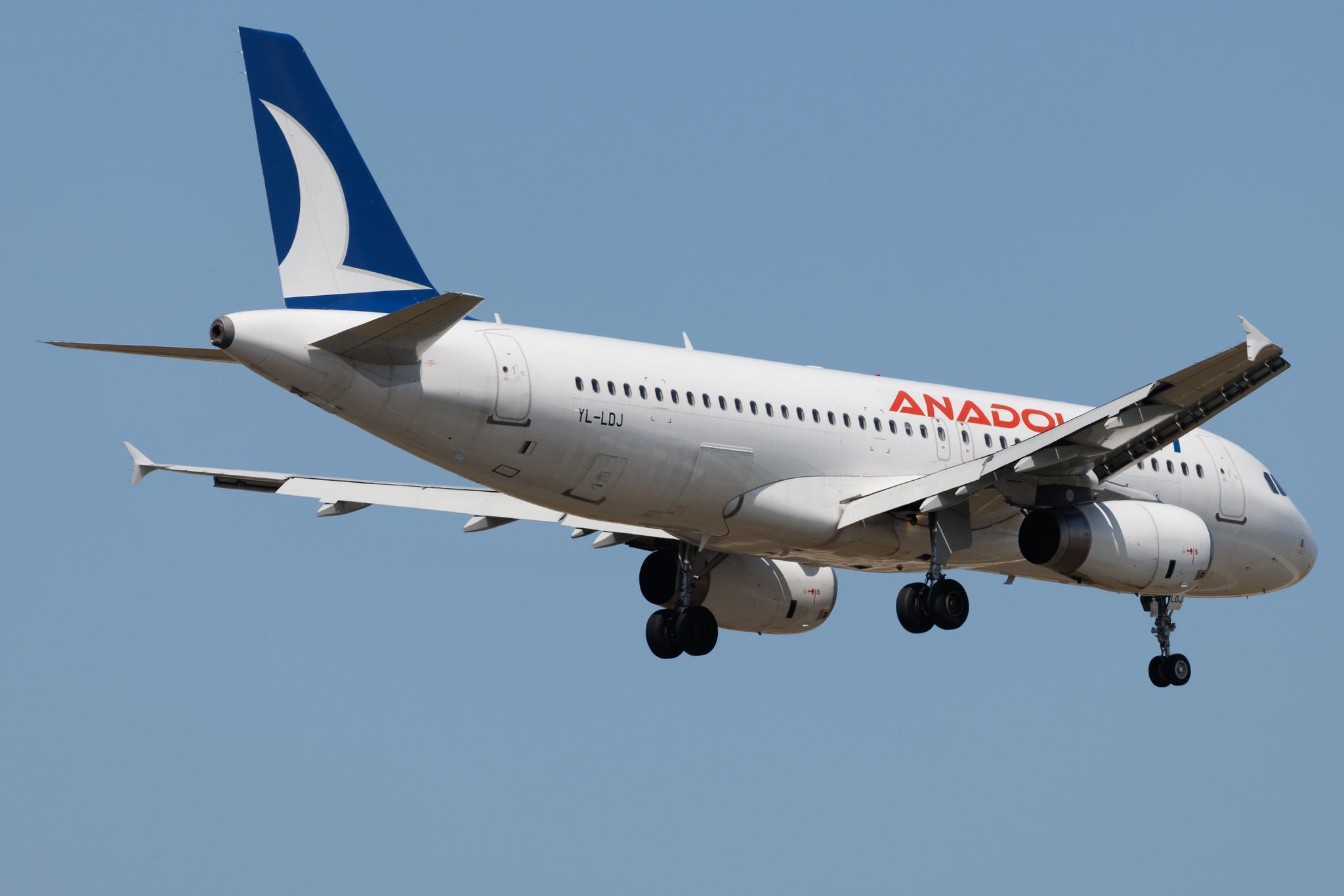 Frankfurt Airport: AnadoluJet (TK / THY) | Operator: Turkish Airlines | Airbus A320-232 A320 | YL-LDJ | MSN 04351