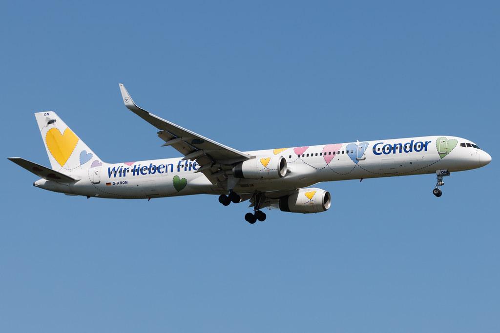 Frankfurt Airport: Condor (DE / CFG) | Livery: Wir Lieben Fliegen Livery | Boeing 757-330 B753 | D-ABON | MSN 29023