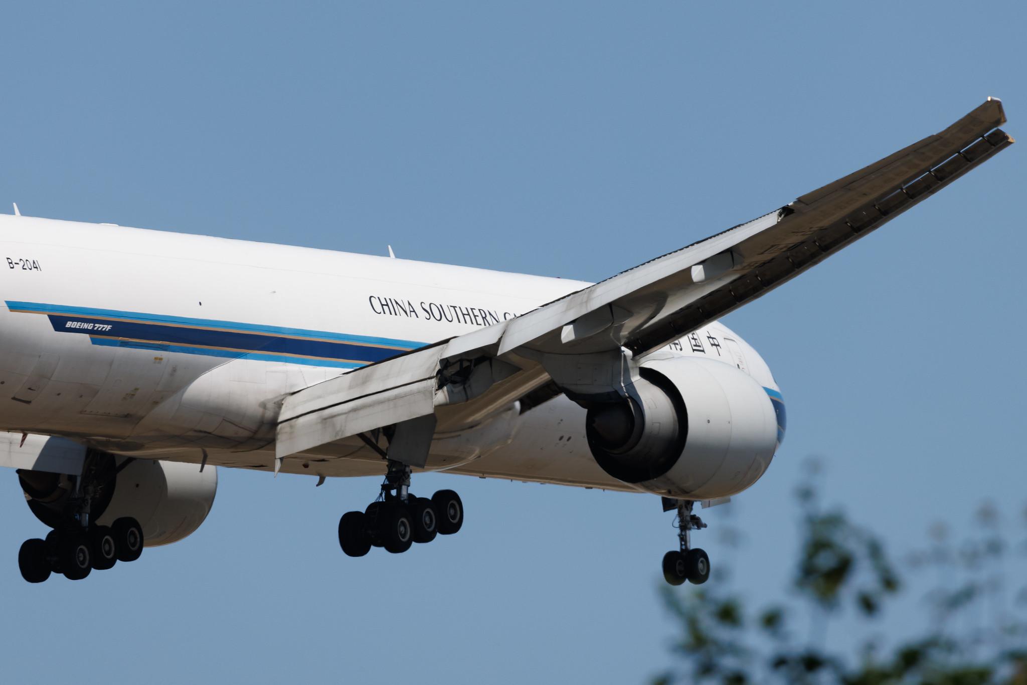Frankfurt Airport: China Southern Cargo (CZ / CSN) | Operator: China Southern Airlines | Boeing 777-F1B B77L | B-2041 | MSN 41632