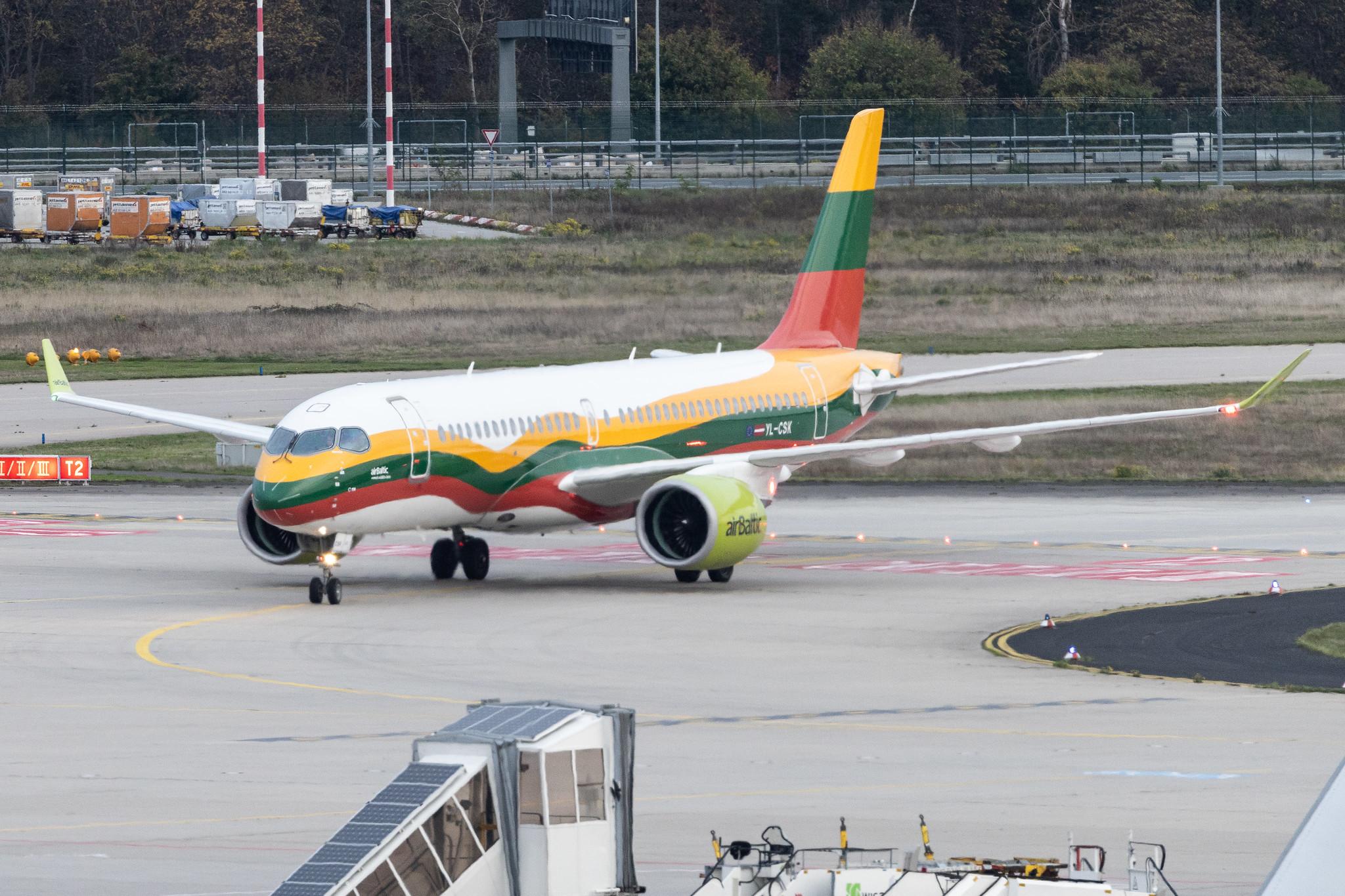 Frankfurt Airport: Air Baltic (BT / BTI) | Livery: Lithuanian Flag Livery | Airbus A220-300 BCS3 | YL-CSK | MSN 55039
