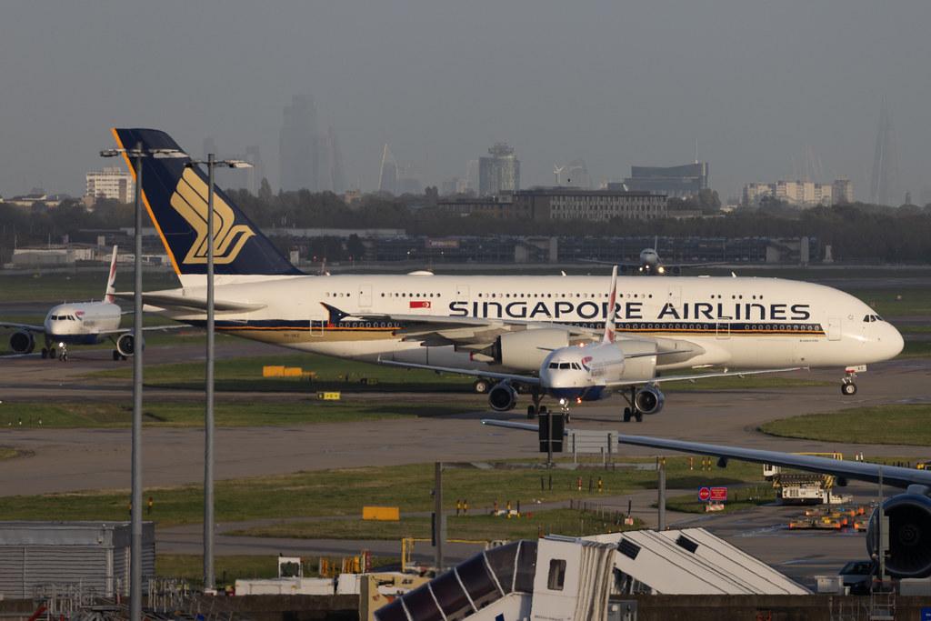 London Heathrow: Singapore Airlines (SQ / SIA) | Airbus A380-841 A388 | 9V-SKZ | MSN 255