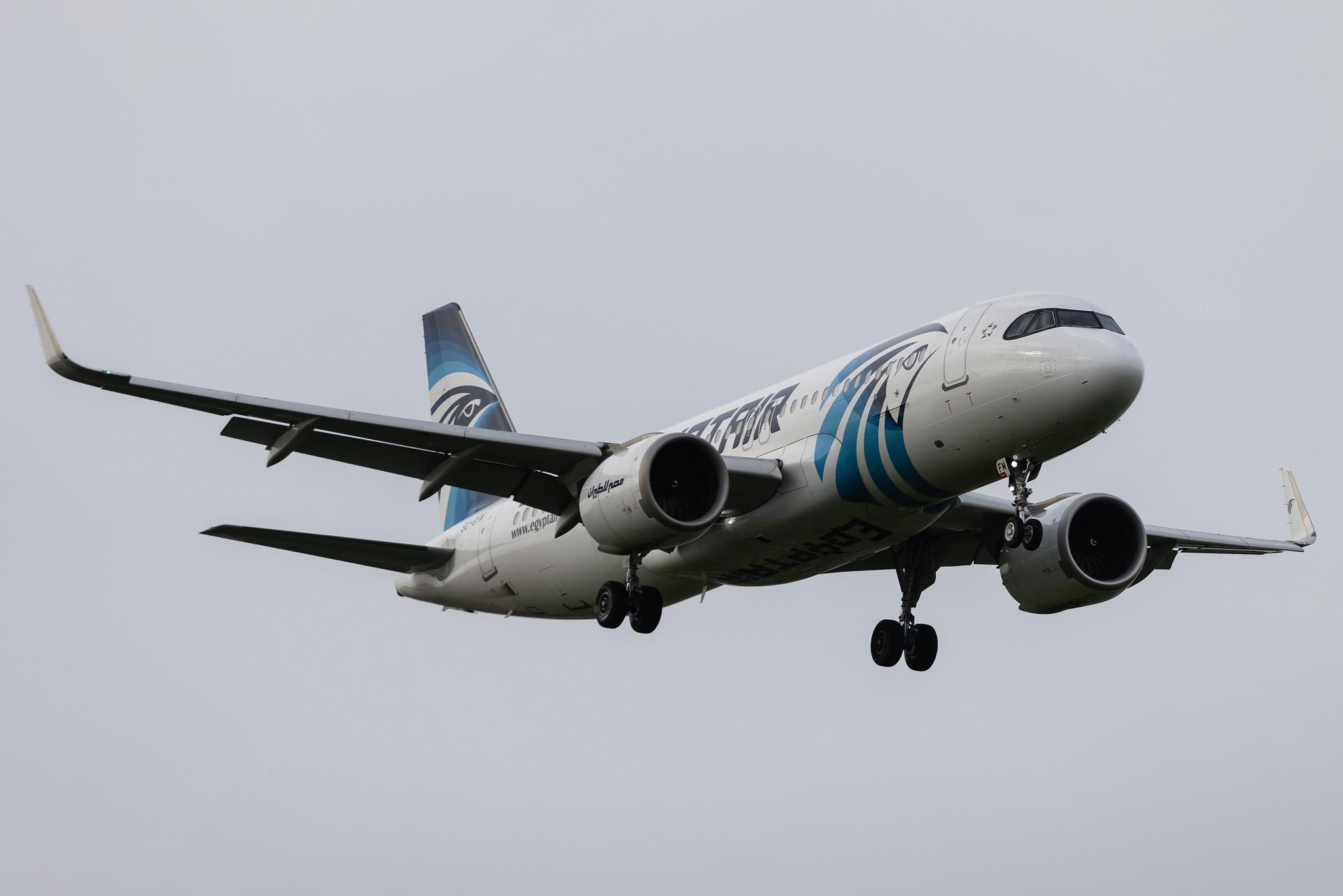 London Heathrow: Egyptair (MS / MSR) | Livery: 90 Years Sticker | Airbus A320-251N A20N | SU-GFM | MSN 9532