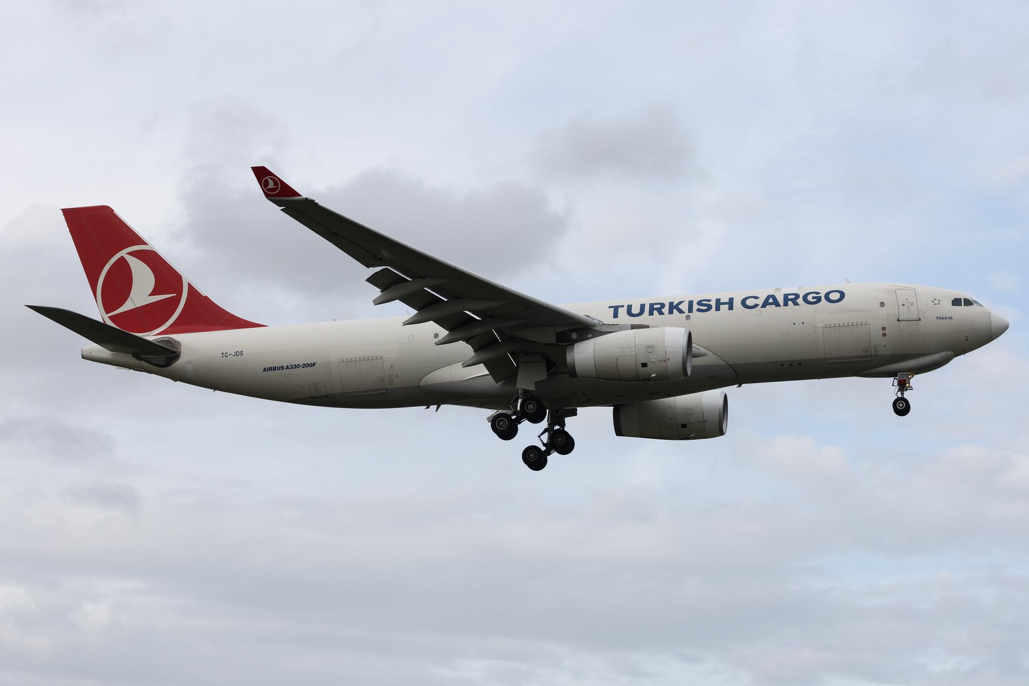 London Heathrow: Turkish Cargo (TK / THY) | Operator: Turkish Airlines | Airbus A330-243F A332 | TC-JDS | MSN 1418