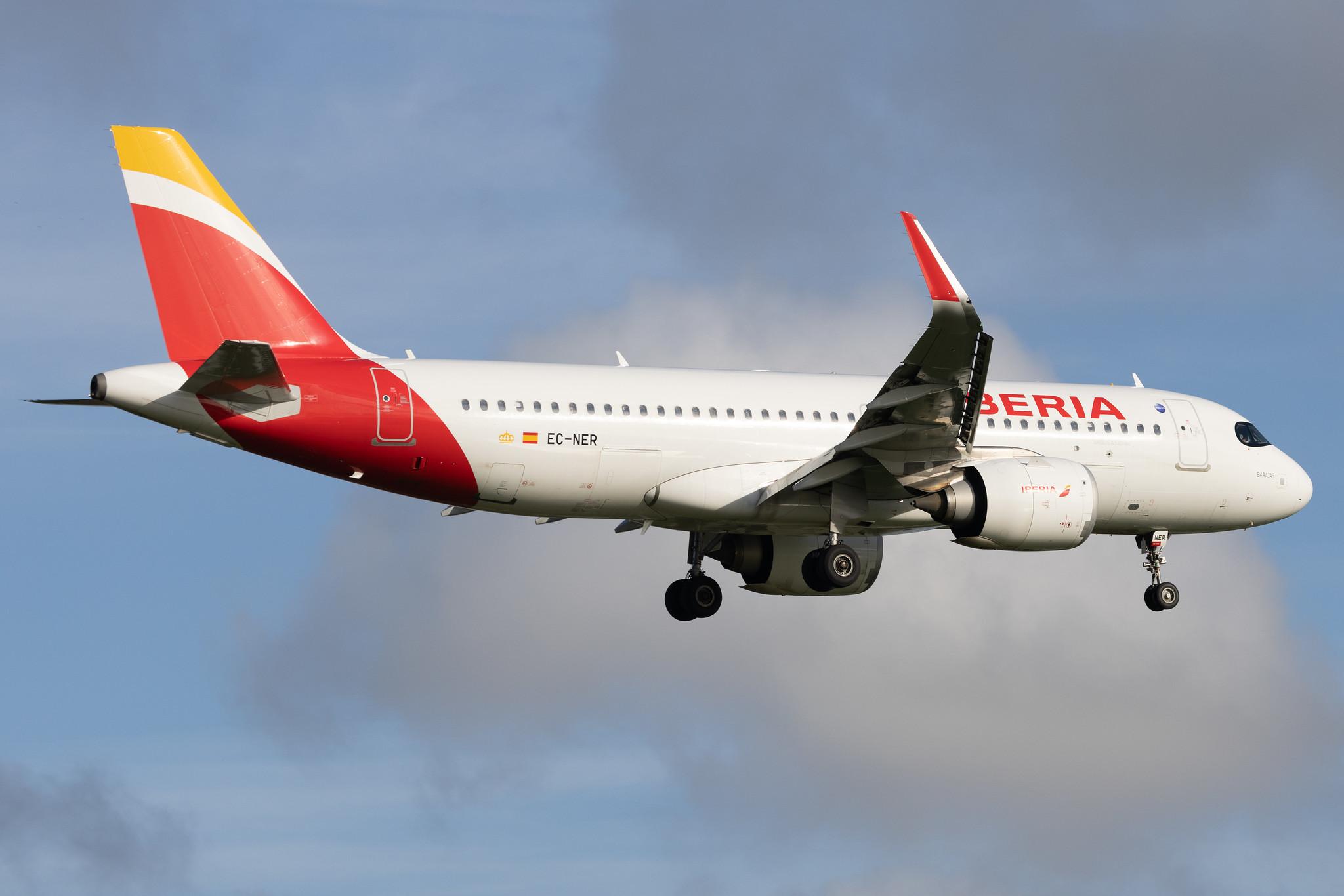 London Heathrow: Iberia (IB / IBE) | Airbus A320-251N A20N | EC-NER | MSN 8996