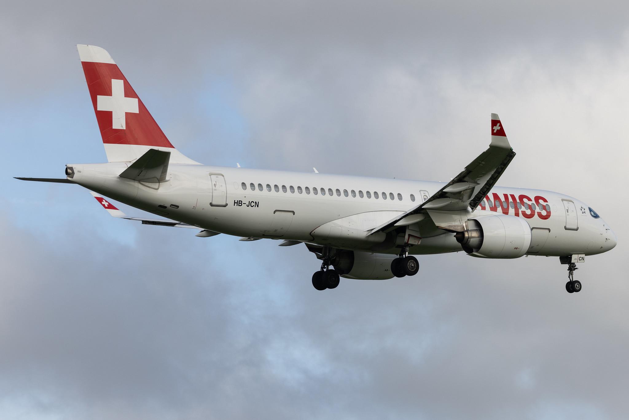 London Heathrow: Swiss (LX / SWR) | Airbus A220-300 BCS3 | HB-JCN | MSN 55032