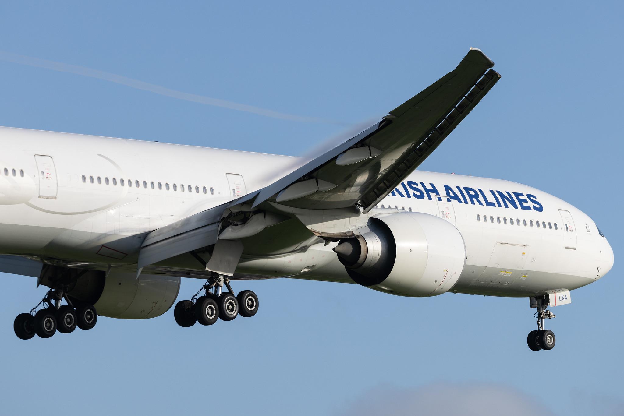 London Heathrow: Turkish Airlines (TK / THY) | Boeing 777-36N(ER) B77W | TC-LKA | MSN 41818