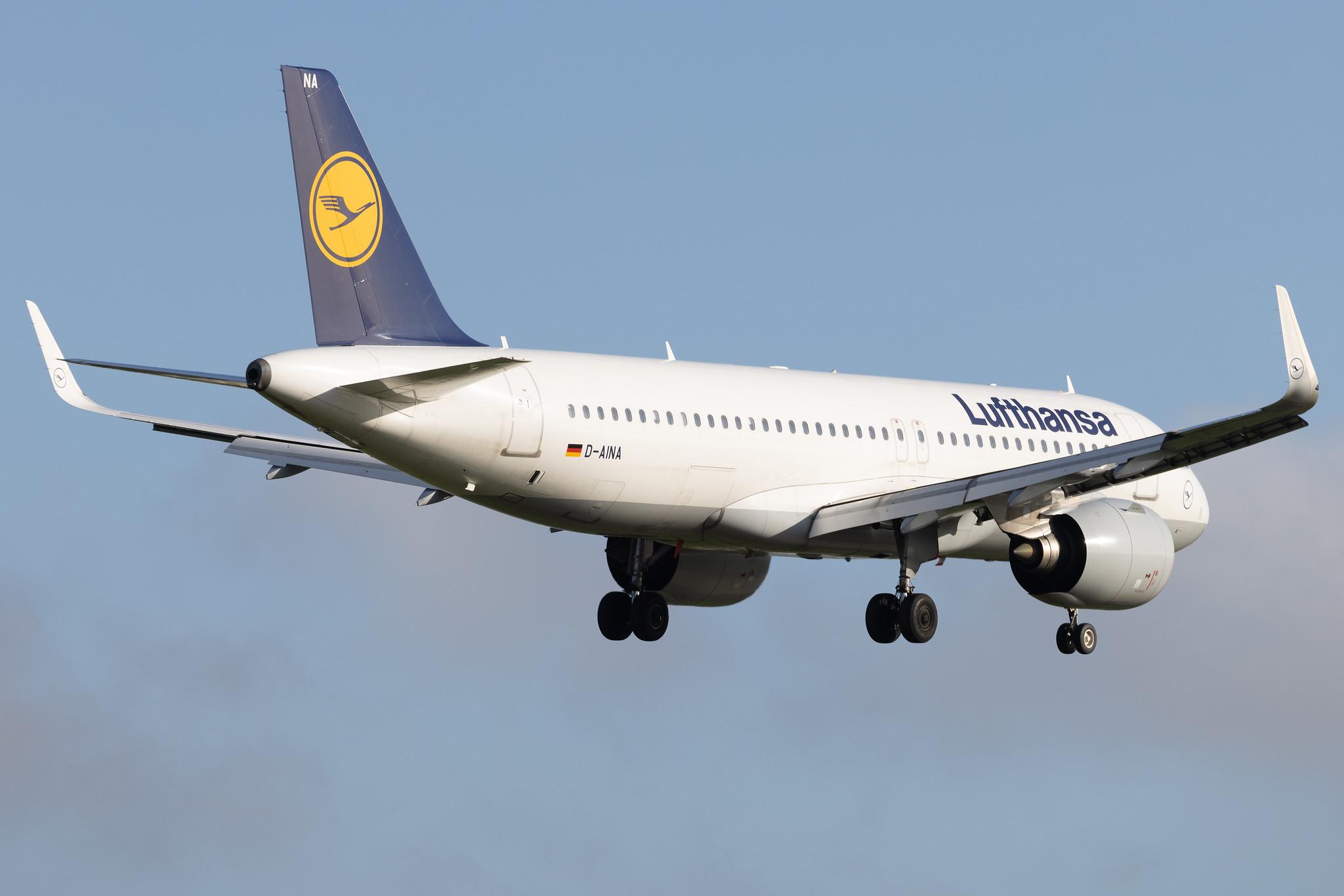 London Heathrow: Lufthansa (LH / DLH) | Airbus A320-271N A20N | D-AINA | MSN 6801