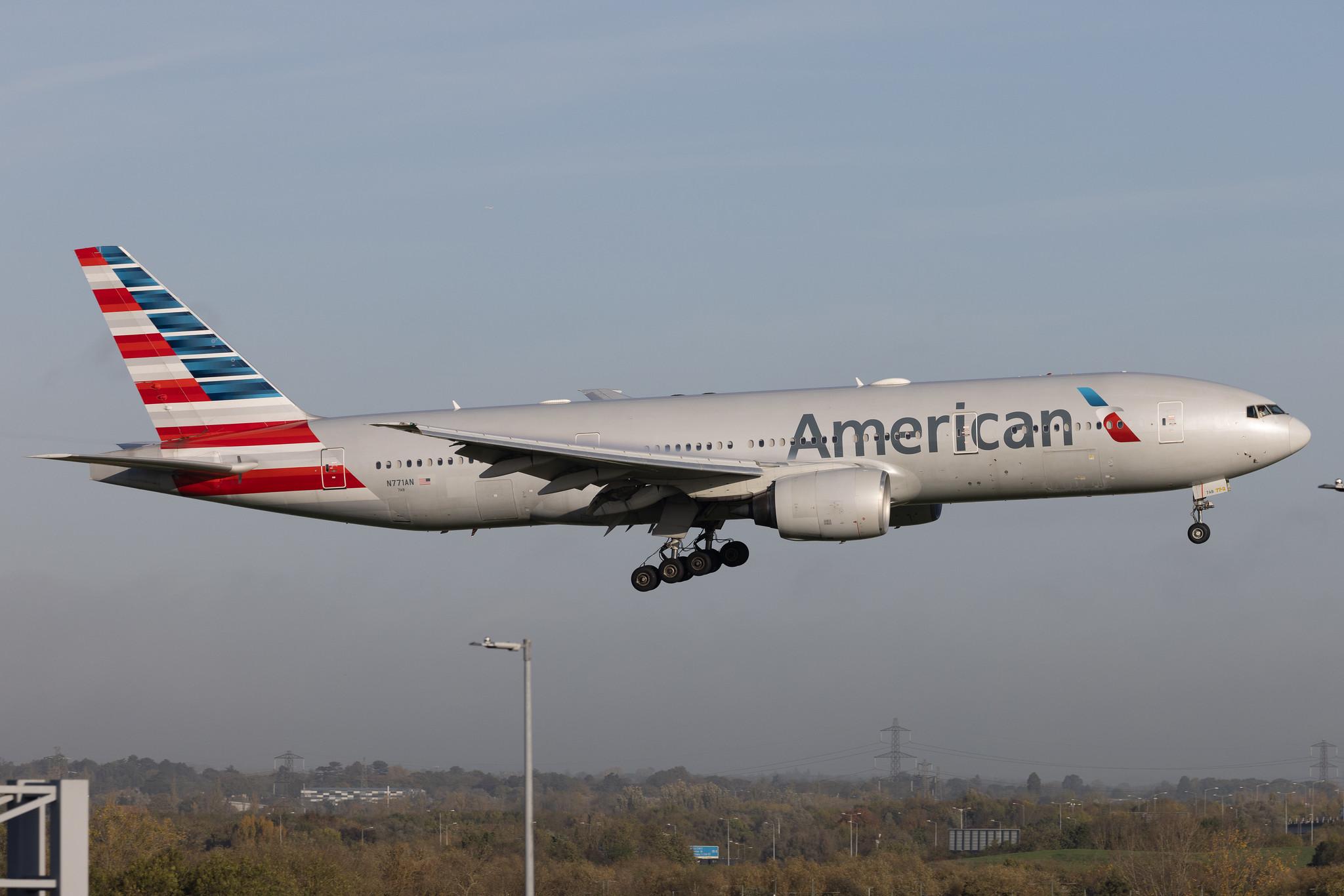 London Heathrow: American Airlines (AA / AAL) | Boeing 777-223(ER) B772 | N771AN | MSN 29579
