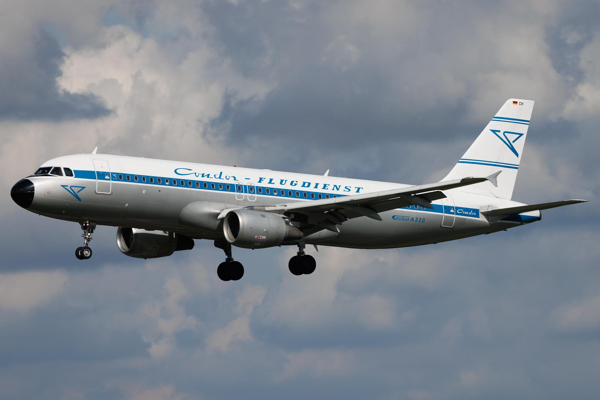 Hamburg Airport: Condor (DE / CFG) | Livery: Retro Livery | Airbus A320-212 A320 | D-AICH | MSN 0971