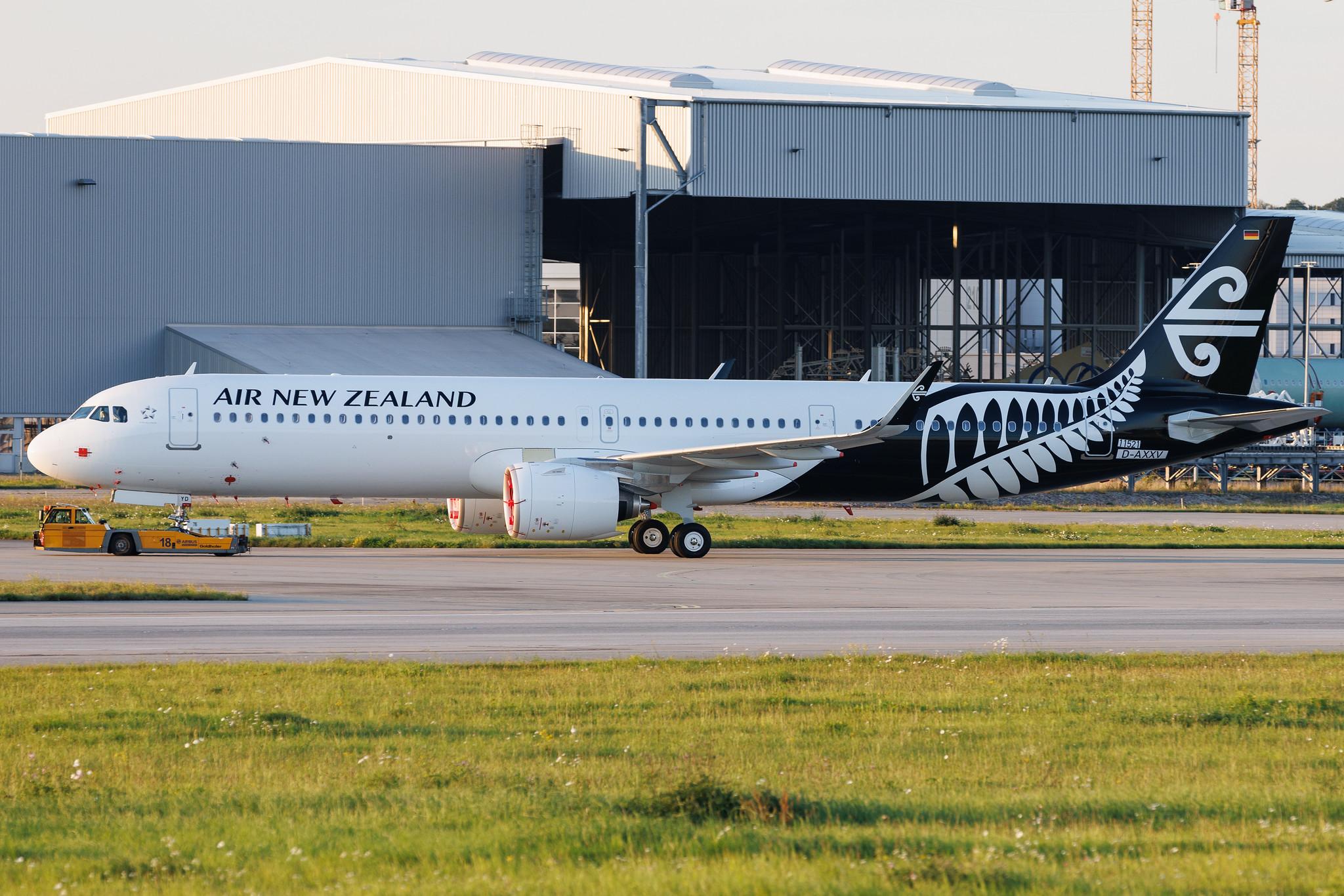 Hamburg Finkenwerder: Air New Zealand (NZ / ANZ) | Airbus A321-271NX A21N | D-AXXV | ZK-OYD | MSN 11521