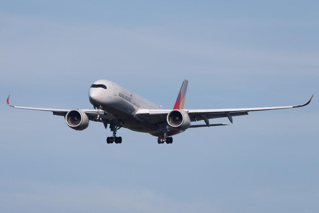 Frankfurt Airport: Asiana Airlines (OZ / AAR) | Airbus A350-941 A359 | HL8361 | MSN 301