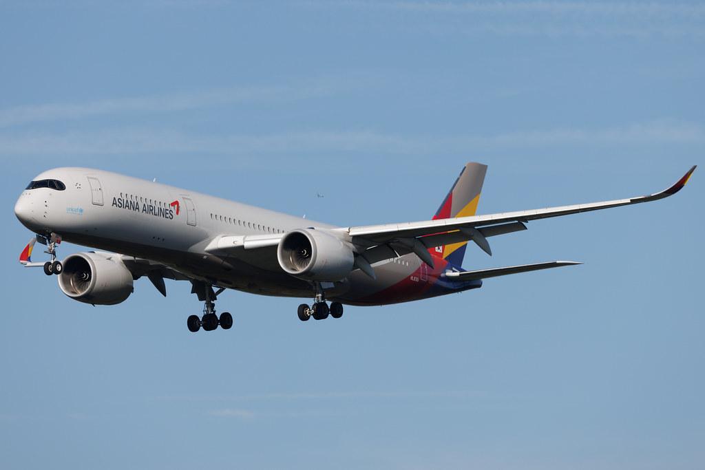 Frankfurt Airport: Asiana Airlines (OZ / AAR) | Airbus A350-941 A359 | HL8361 | MSN 301
