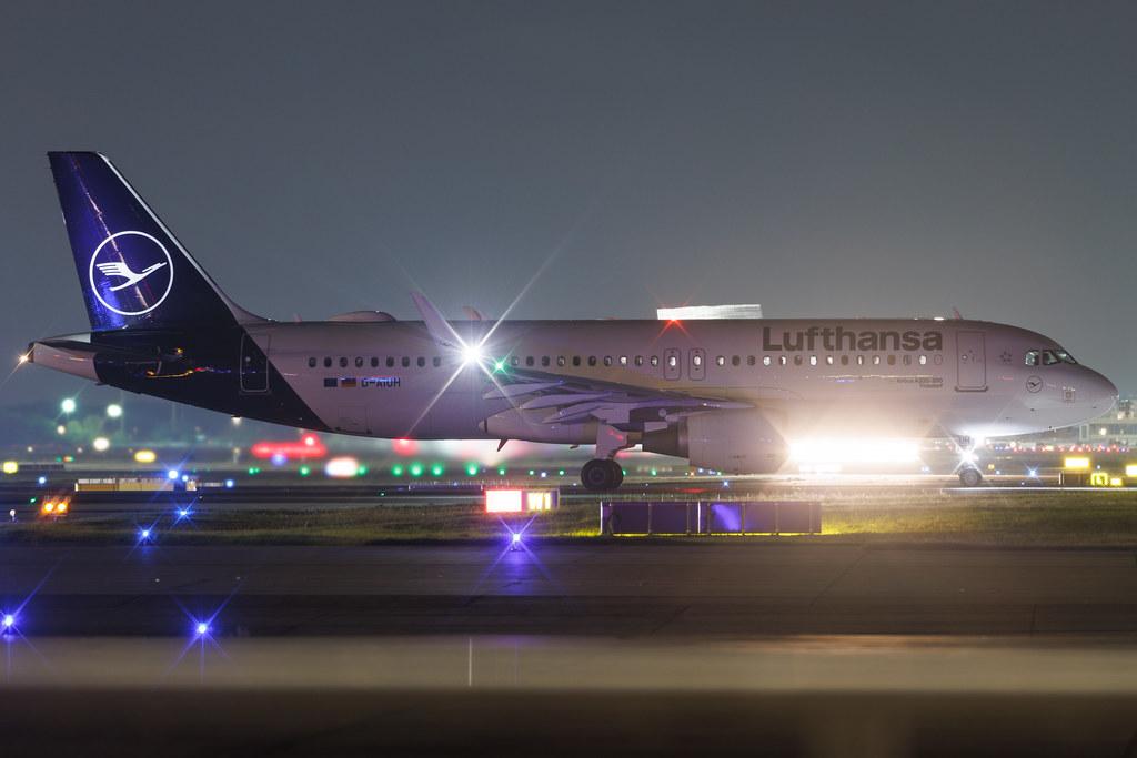 Frankfurt Airport: Lufthansa (LH / DLH) | Airbus A320-214 A320 | D-AIUH | MSN 6225