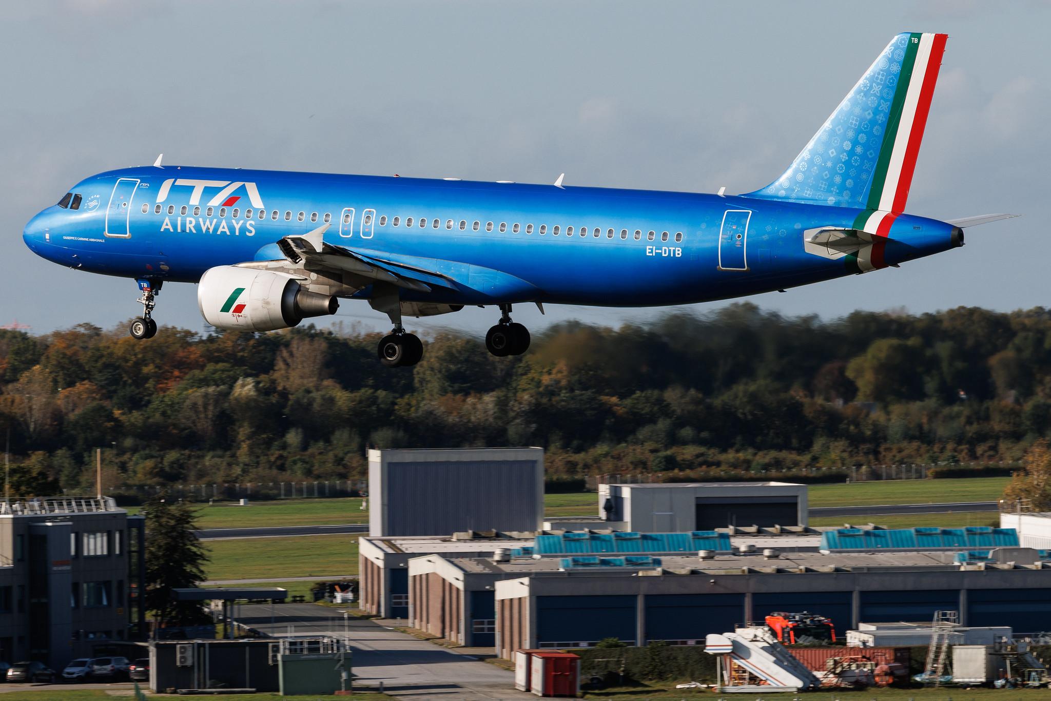 Hamburg Airport: ITA Airways (AZ / ITY) | Operator: Italia Trasporto Aereo | Airbus A320-216 A320 | EI-DTB | MSN 03815