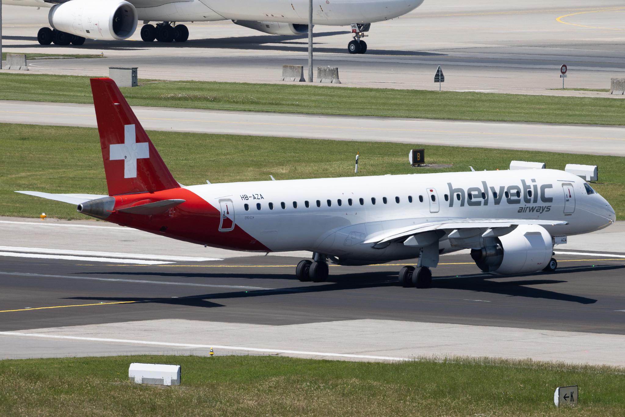 Flughafen Zürich: Helvetic Airways (2L / OAW) | Embraer E190-E2 E290 | HB-AZA | MSN 19020022