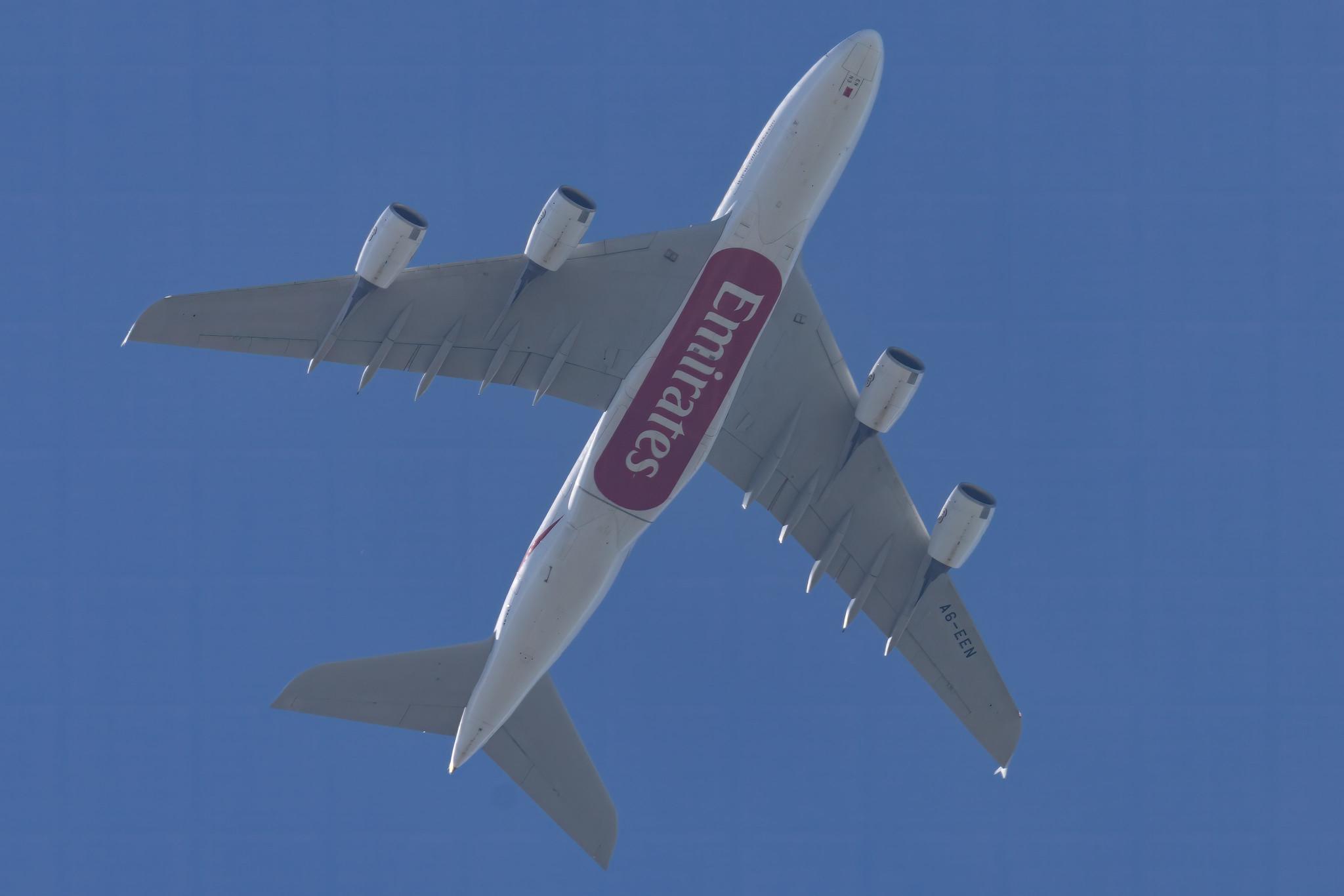 Flughafen Zürich: Emirates (EK / UAE) | Airbus A380-861 A388 | A6-EEN | MSN 135