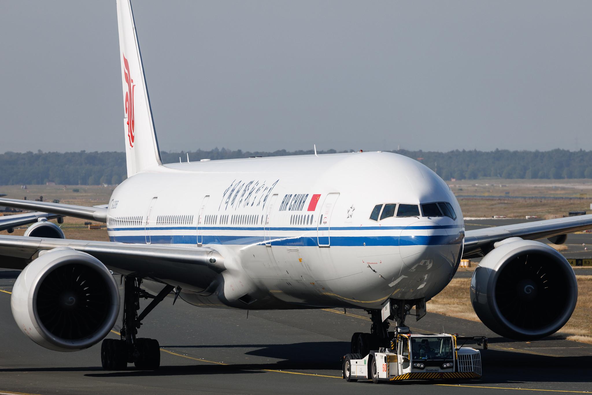 Frankfurt Airport: Air China (CA / CCA) | Boeing 777-39L(ER) B77W | B-2086 | MSN 38667