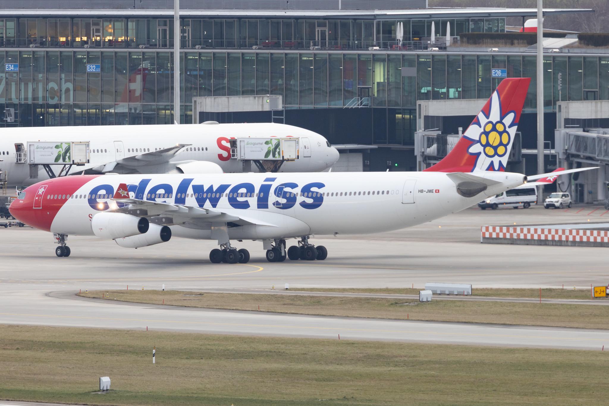 Flughafen Zürich: Edelweiss Air (WK / EDW) |  Airbus A340-313 A343 | HB-JME | MSN 0559