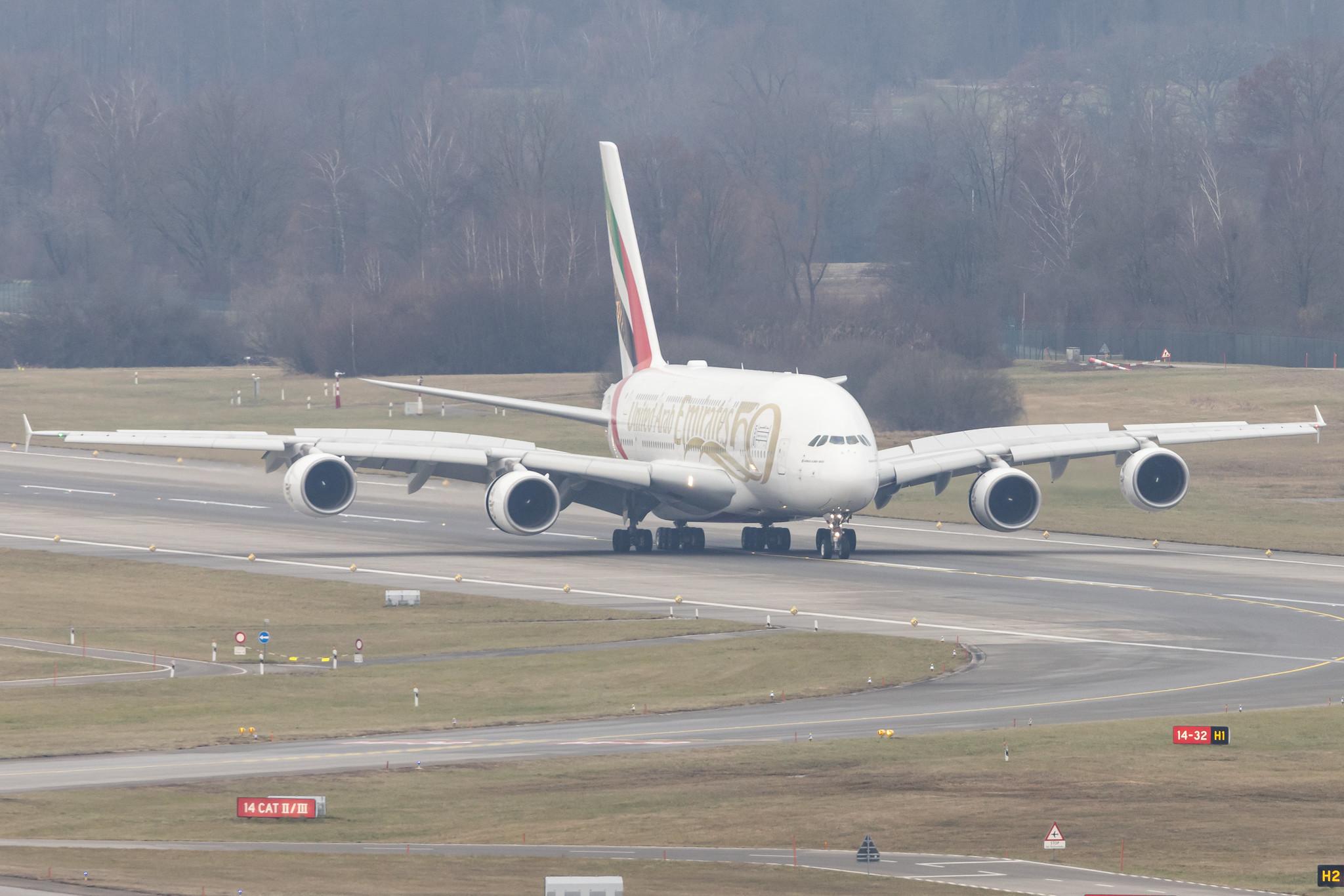 Flughafen Zürich: Emirates (EK / UAE) | Livery: Year of the Fiftieth Livery | Airbus A380-861 A388 | A6-EEX | MSN 154