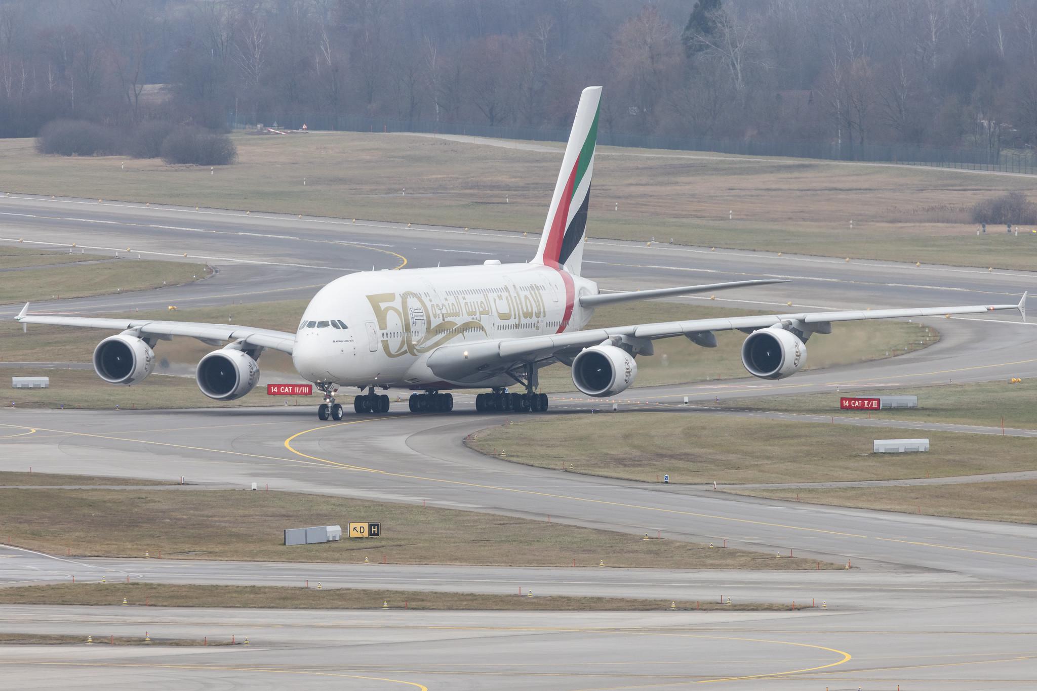 Flughafen Zürich: Emirates (EK / UAE) | Livery: Year of the Fiftieth Livery | Airbus A380-861 A388 | A6-EEX | MSN 154