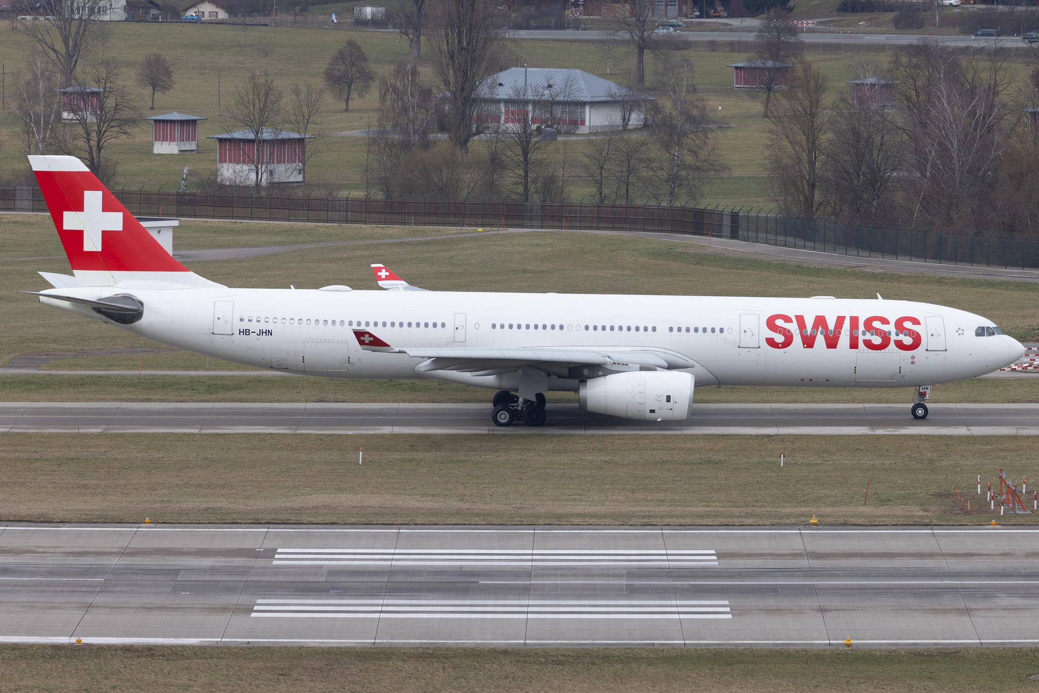 Flughafen Zürich: Swiss (LX / SWR) | Airbus A330-343 A333 | HB-JHN | MSN 1403