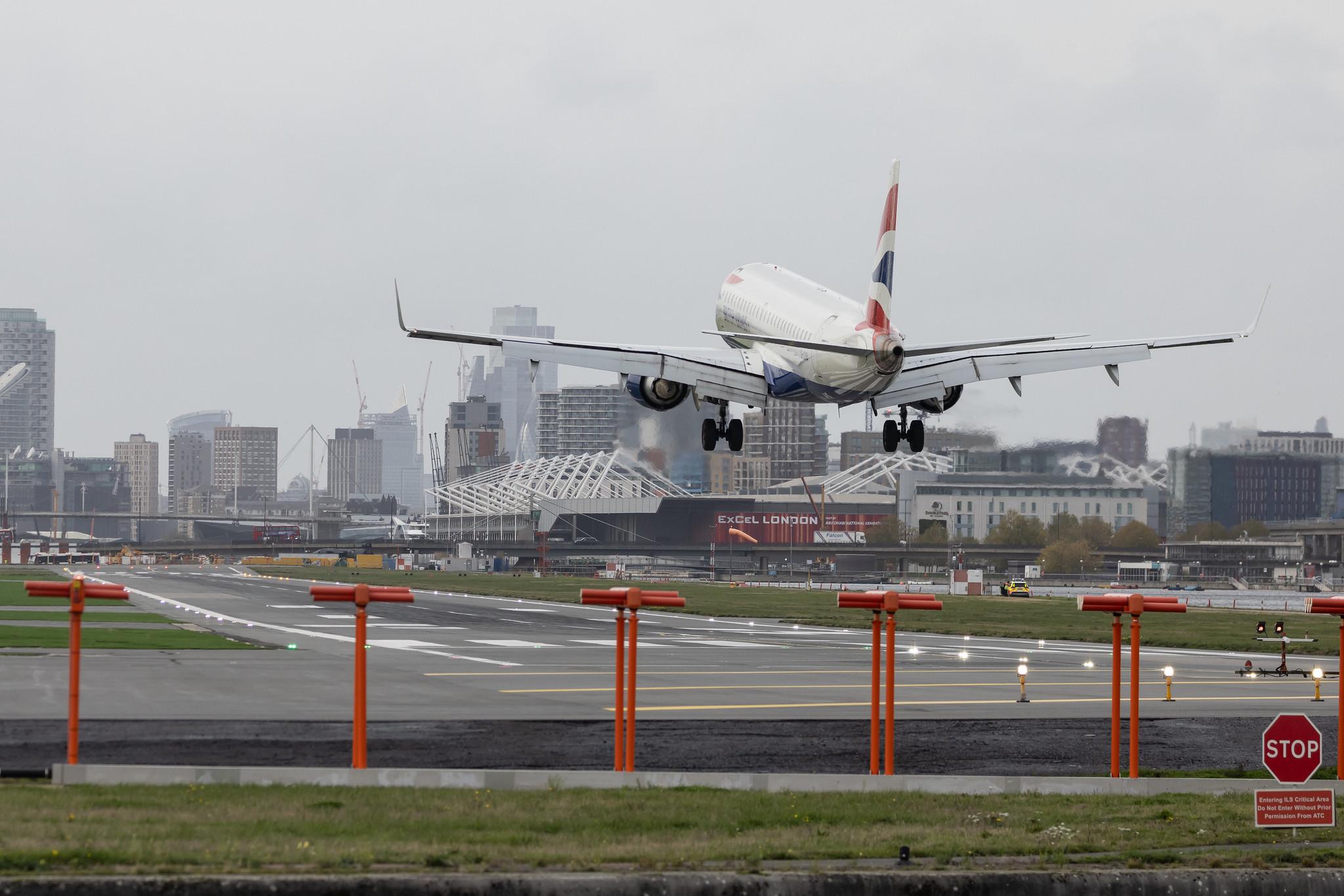 London City Airport: British Airways (BA / BAW) | Operator: BA CityFlyer | Embraer E190LR E190 | G-LCAA | MSN 19000456