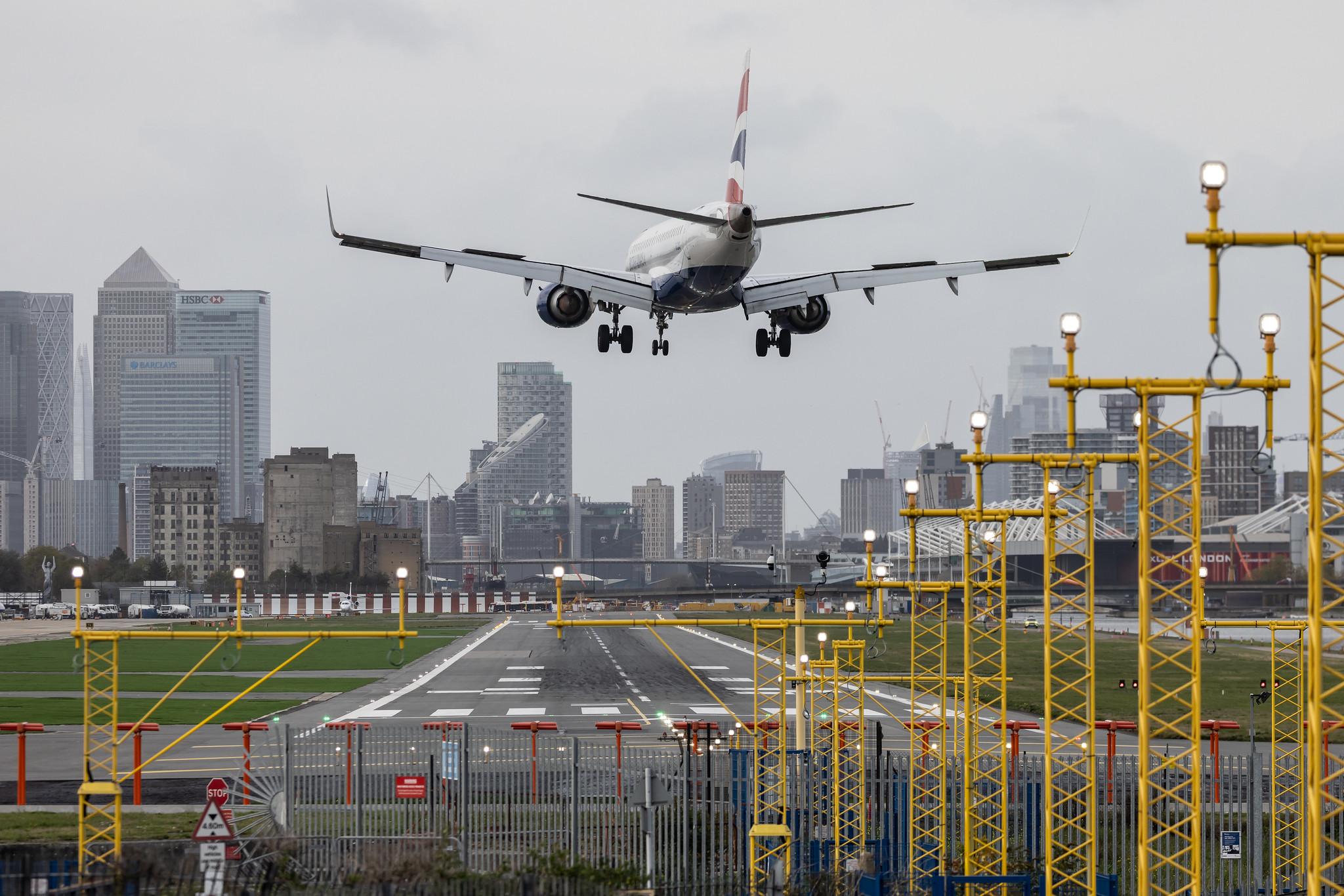 London City Airport: British Airways (BA / BAW) | Operator: BA CityFlyer | Embraer E190SR E190 | G-LCAG | MSN 19000560