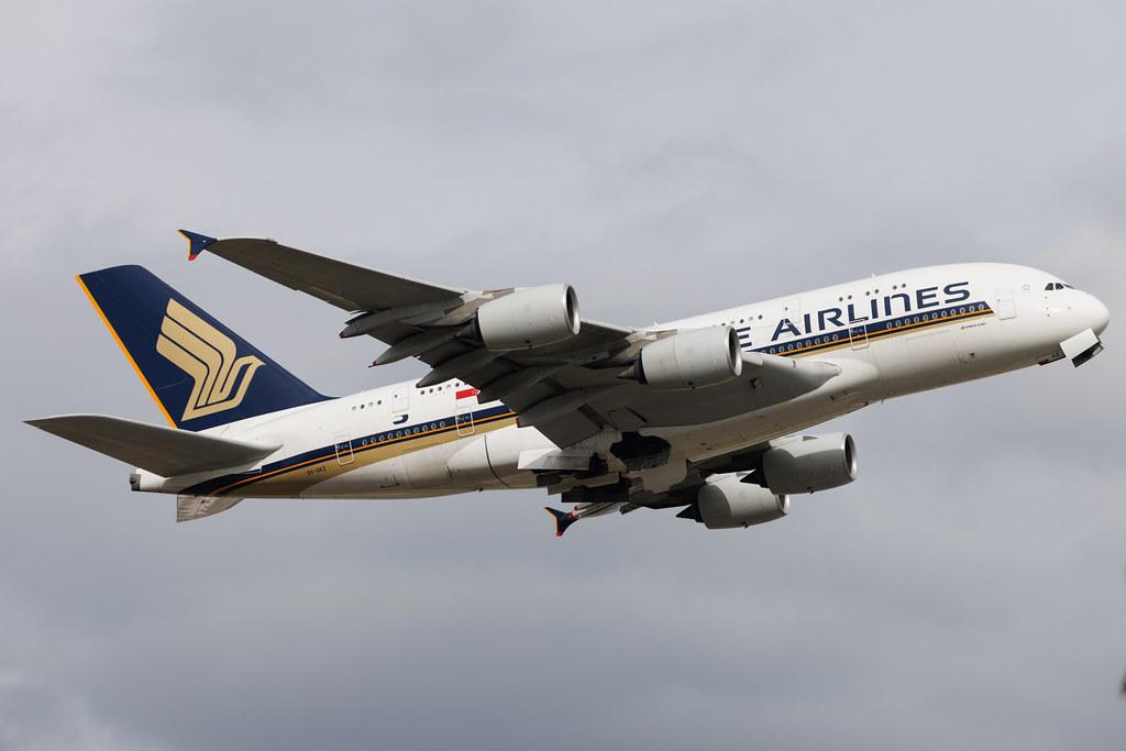 London Heathrow: Singapore Airlines (SQ / SIA) | Airbus A380-841 A388 | 9V-SKZ | MSN 255