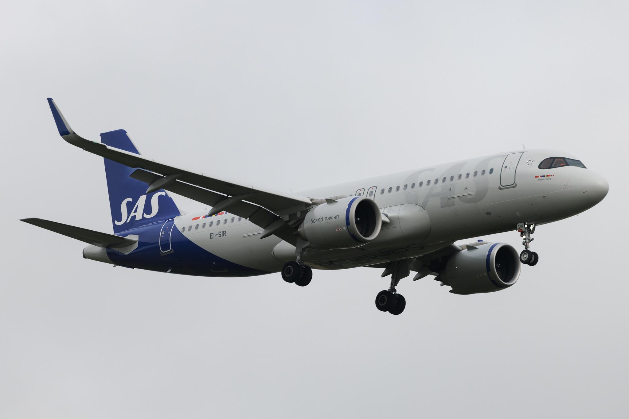 London Heathrow: SAS (SK / SAS) | Operator: SAS Connect | Airbus A320-251N A20N | EI-SIR | MSN 10990