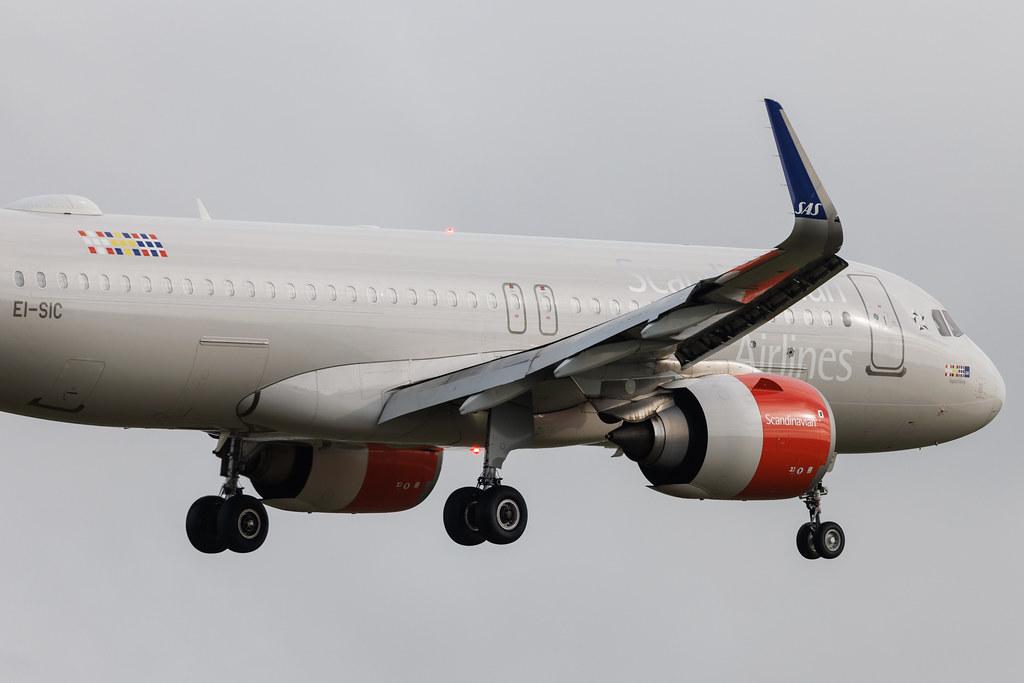 London Heathrow: SAS (SK / SAS) | Operator: SAS Connect | Airbus A320-251N A20N | EI-SIC | MSN 7979