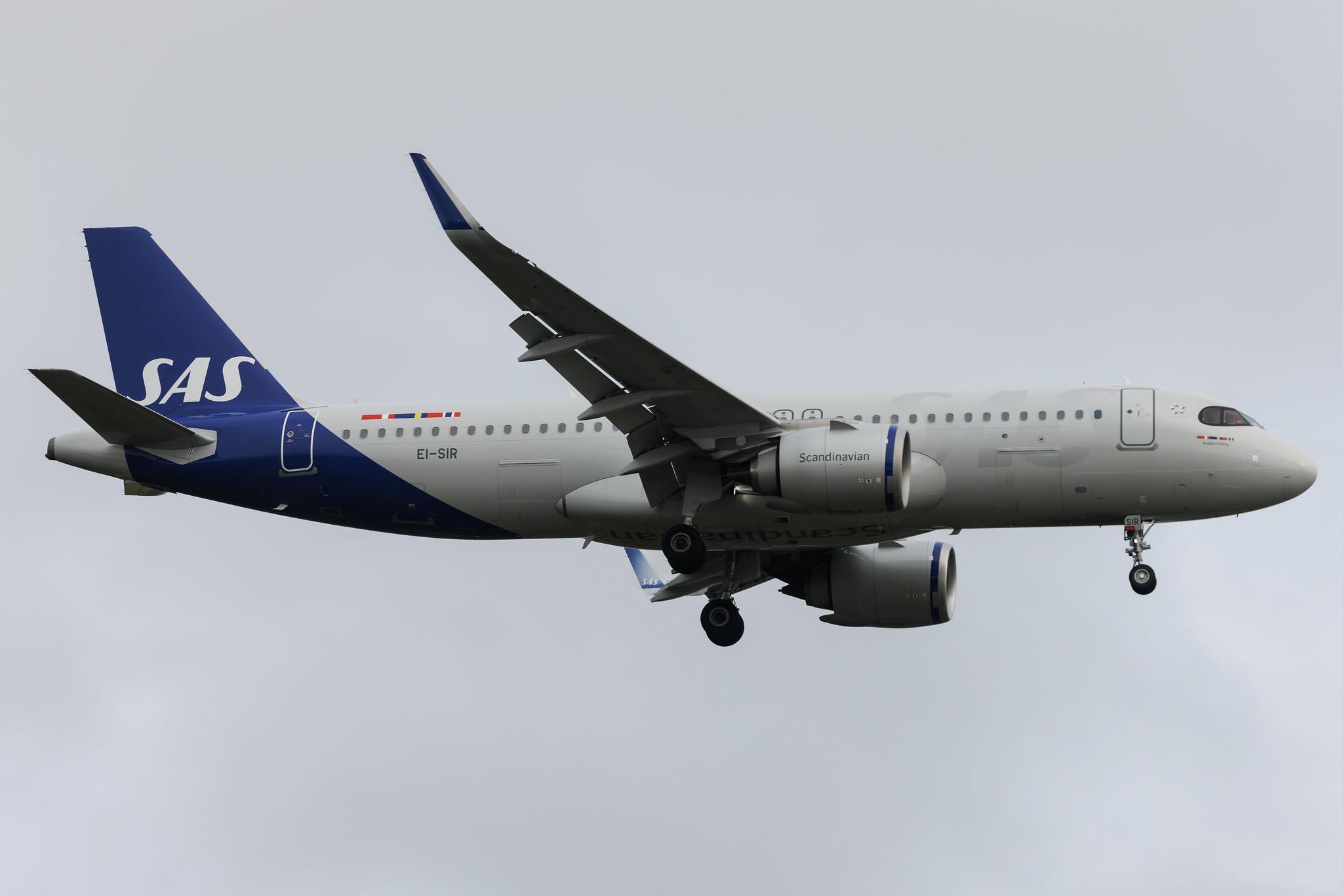 London Heathrow: SAS (SK / SAS) | Operator: SAS Connect | Airbus A320-251N A20N | EI-SIR | MSN 10990