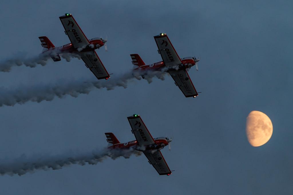 AIR SHOW Radom: Grupa akrobacyjna ?ELAZNY | Zlin 50LS | SP-AUD | MSN 0035