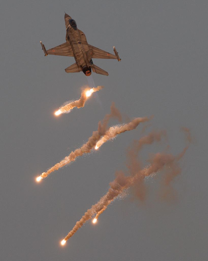 AIR SHOW Radom: Polish Air Force (/ PLF) | General Dynamics F-16C Fighting Falcon F16 | 4052 | MSN JC-13