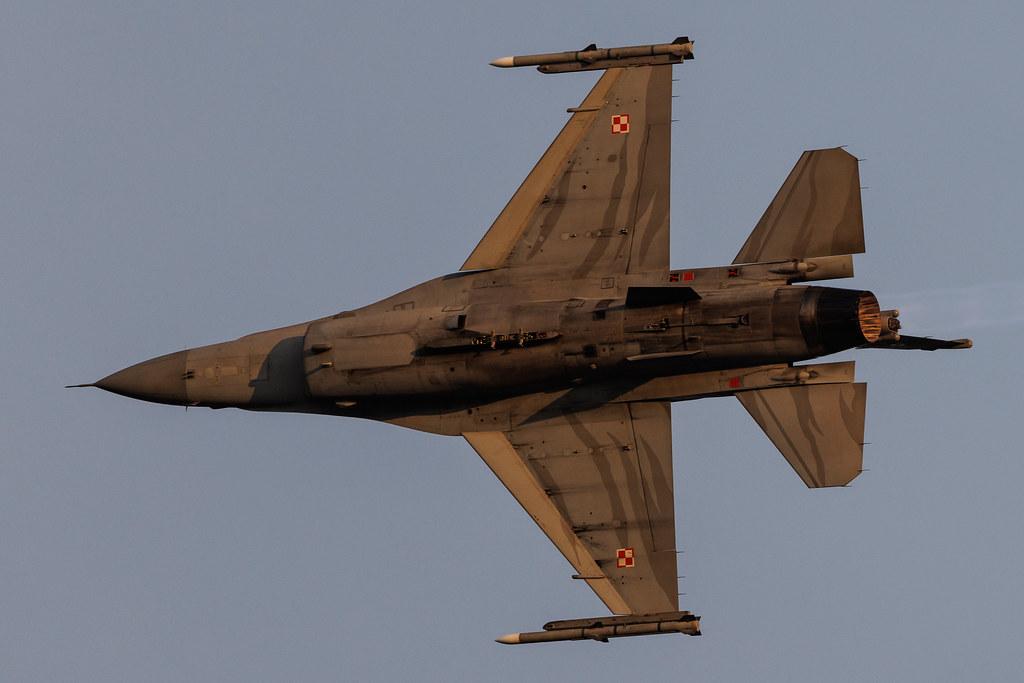 AIR SHOW Radom: Polish Air Force (/ PLF) | General Dynamics F-16C Fighting Falcon F16 | 4052 | MSN JC-13