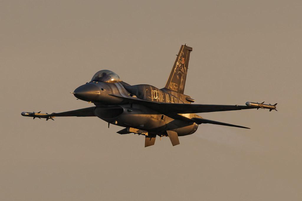 AIR SHOW Radom: Polish Air Force (/ PLF) | General Dynamics F-16C Fighting Falcon F16 | 4052 | MSN JC-13