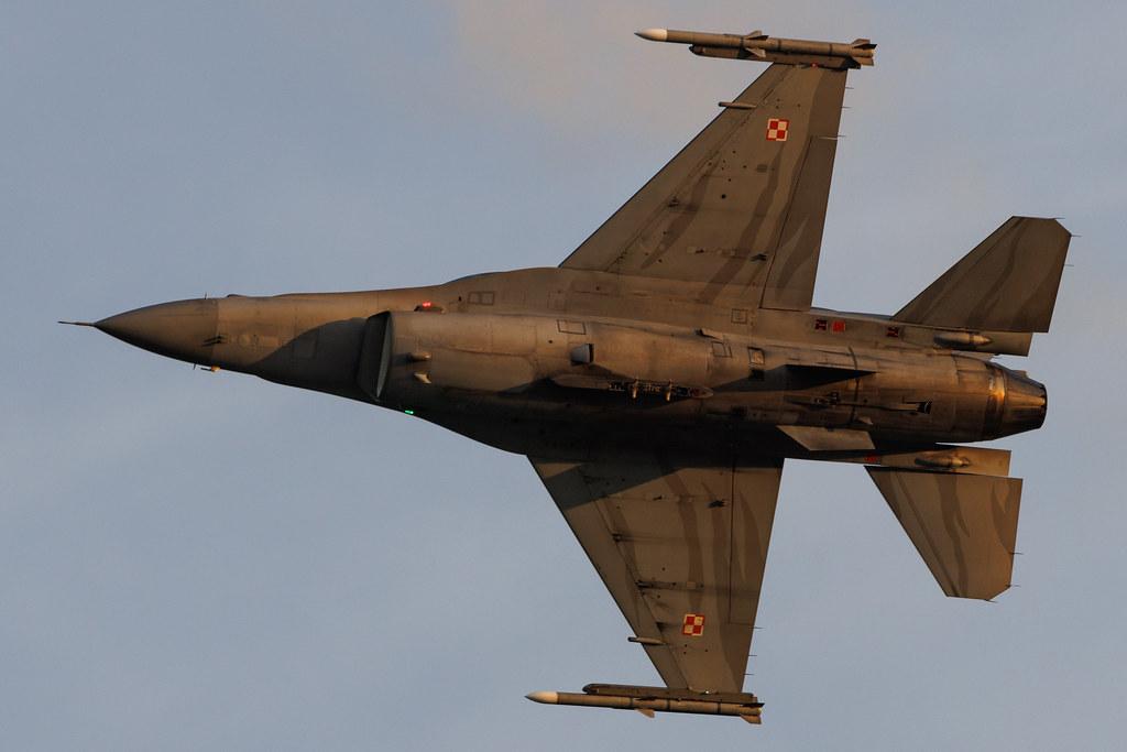 AIR SHOW Radom: Polish Air Force (/ PLF) | General Dynamics F-16C Fighting Falcon F16 | 4052 | MSN JC-13