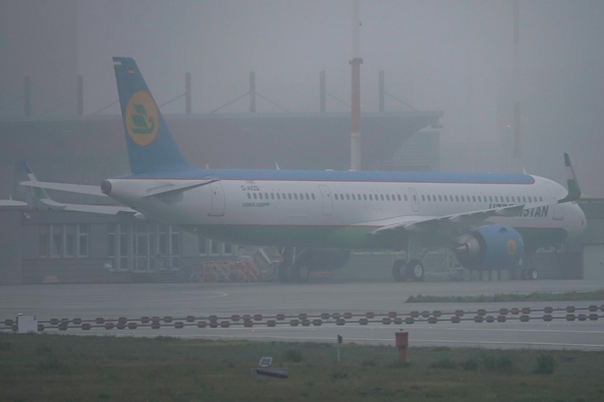 Hamburg Finkenwerder: Uzbekistan Airways (HY / UZB) | Airbus A321-253NX A21N | D-AVZQ | UK32105 | MSN 11091