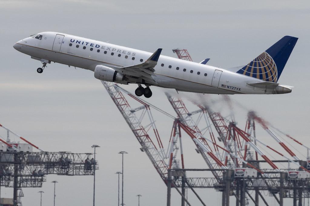 Newark Liberty International Airport: United Express (UA / UAL) | Operator: Republic Airways | Embraer E175LR E75L | N727YX | MSN 17000509