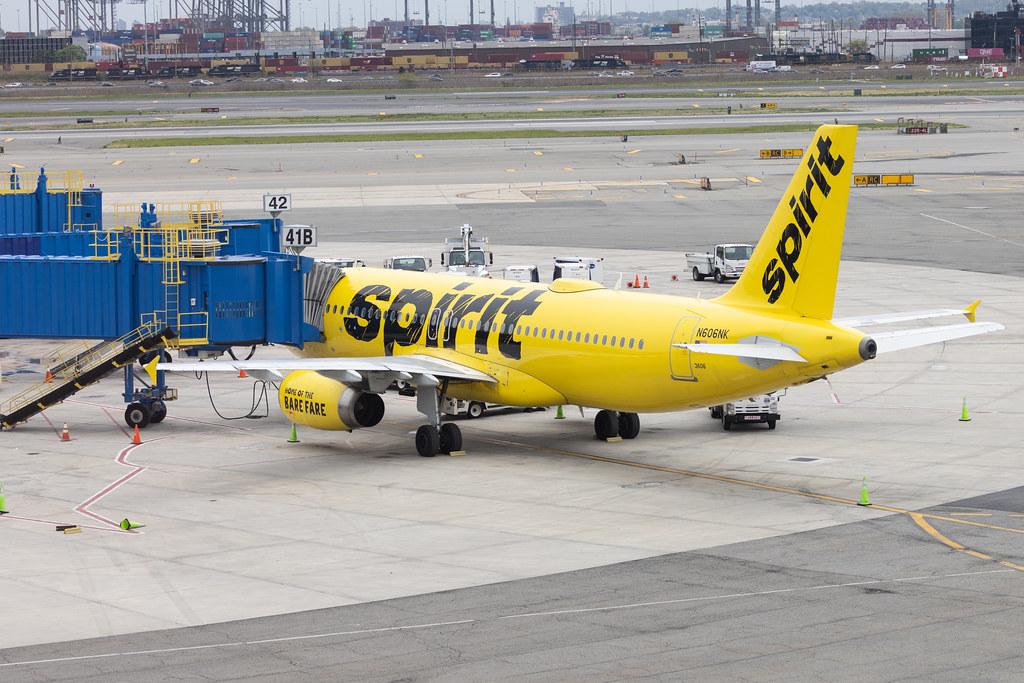 Newark Liberty International Airport: Spirit Airlines (NK / NKS) | Airbus A320-232 A320 | N606NK | MSN 04592