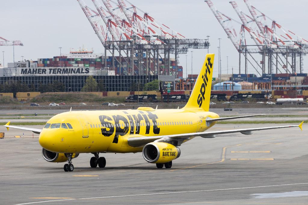 Newark Liberty International Airport: Spirit Airlines (NK / NKS) | Airbus A320-232 A320 | N606NK | MSN 04592