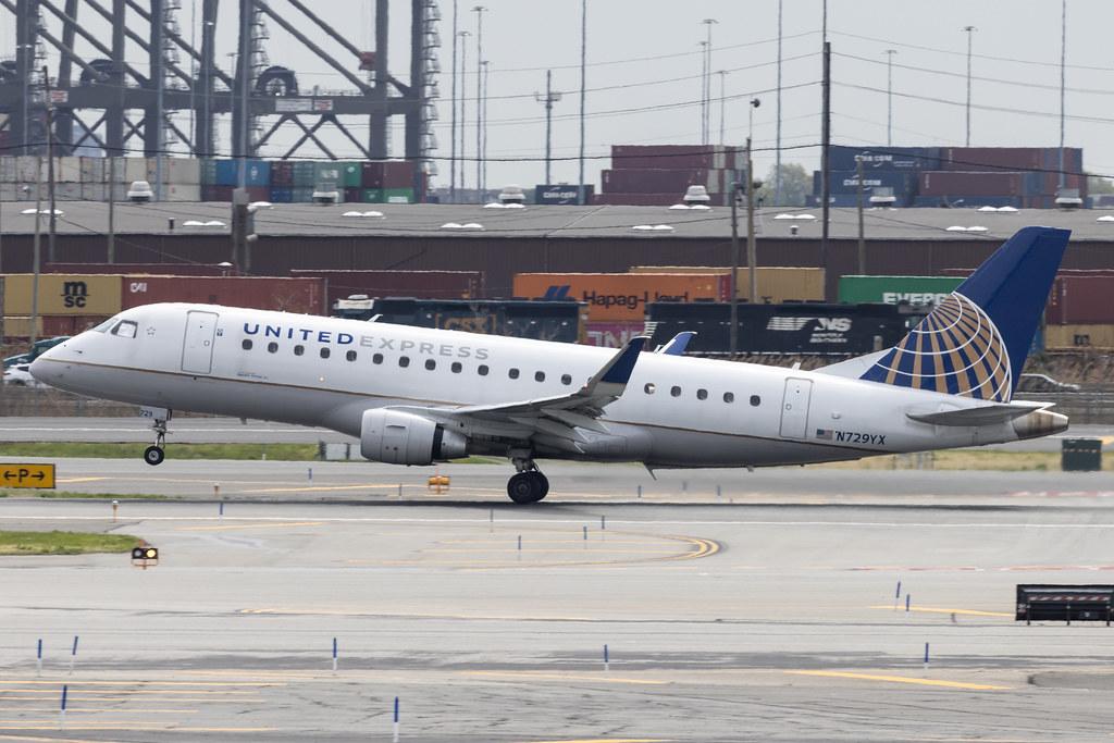 Newark Liberty International Airport: United Express (UA / UAL) | Operator: Republic Airways | Embraer E175LR E75L | N729YX | MSN 17000512